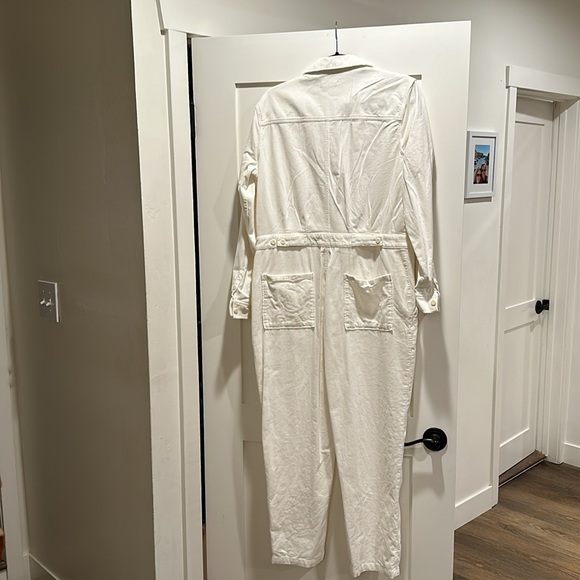 Outerknown White Corduroy Jumpsuit Size M, excellent shape - Picture 2 of 4